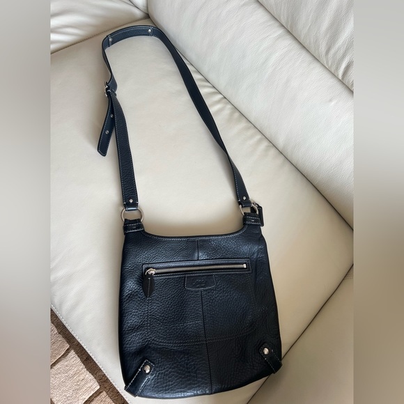 Coach Handbags - COACH Black Pebbled Leather Crossbody Purse